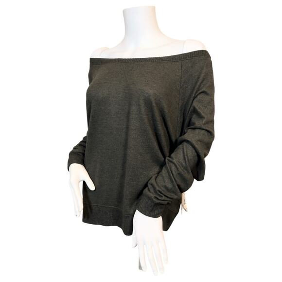 #T70 Nation LTD Raglan Off the Shoulder Sweater SZ M $98 - Picture 3 of 11